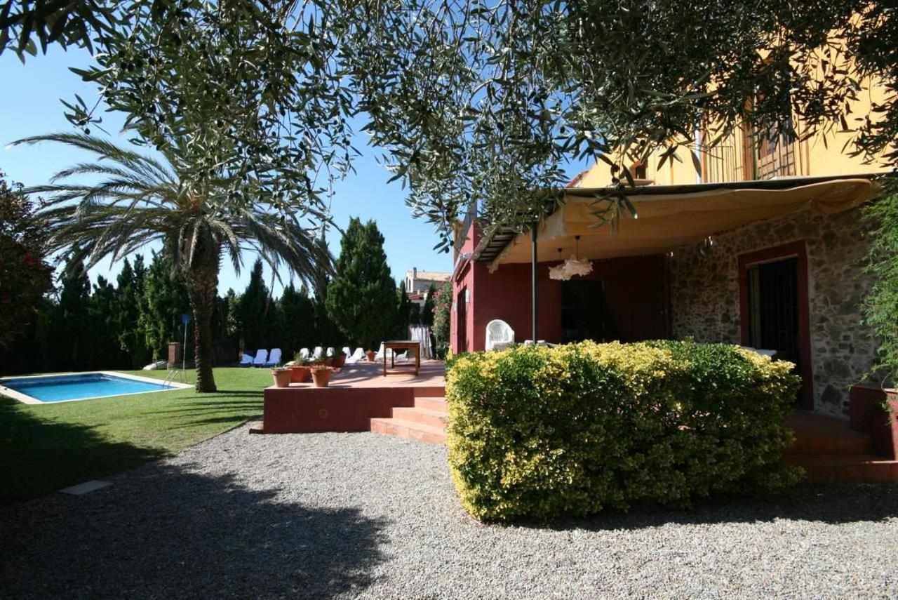 Casa rural alquiler ntegro Cal Sisco para 15 personas Vilamaniscle Bagian luar foto