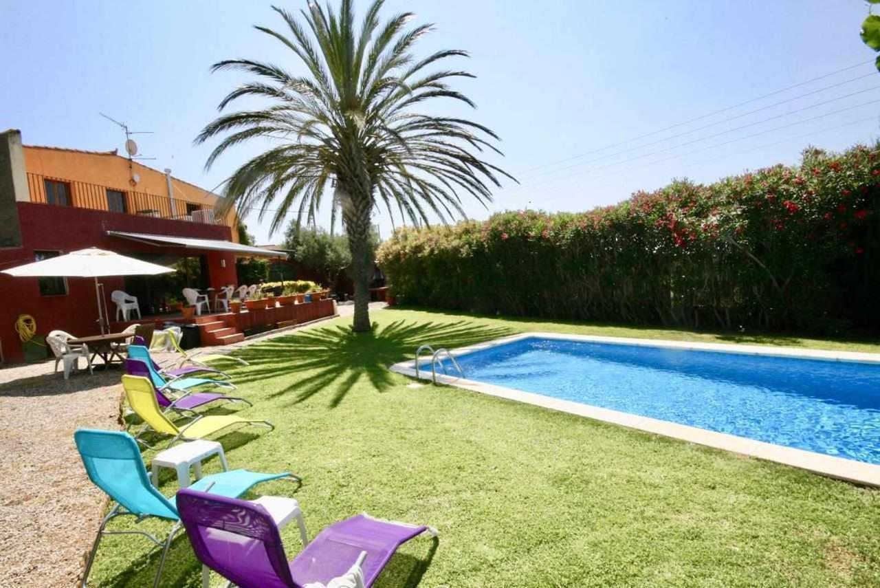 Casa rural alquiler ntegro Cal Sisco para 15 personas Vilamaniscle Bagian luar foto